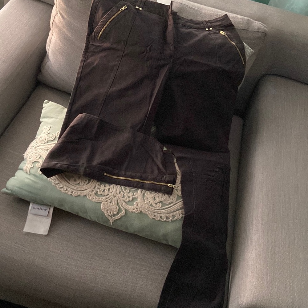 **New Straight Leg Zip-Up Ankle Pants